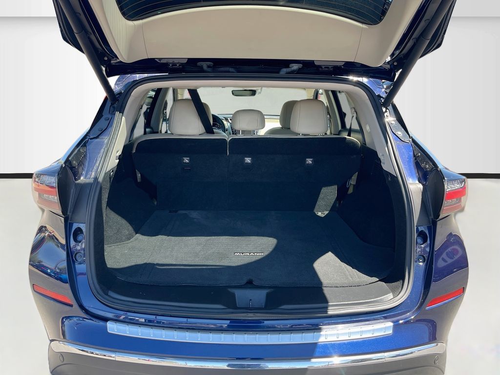 Used 2024 Blue Nissan SL image 28
