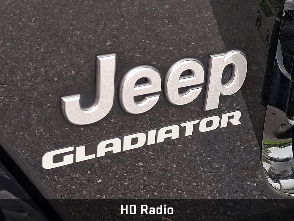 2020 Jeep Gladiator Overland Black at Klick Lewis Buick Chevrolet