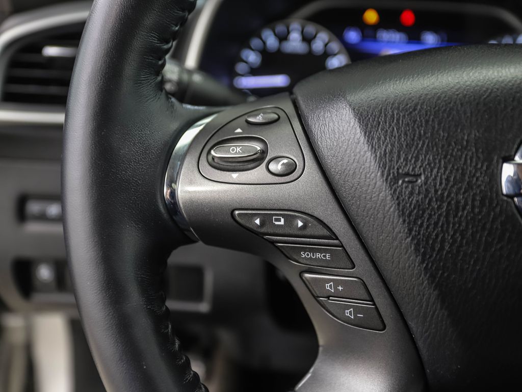 Thumbnail: 2020 Nissan Murano - 12