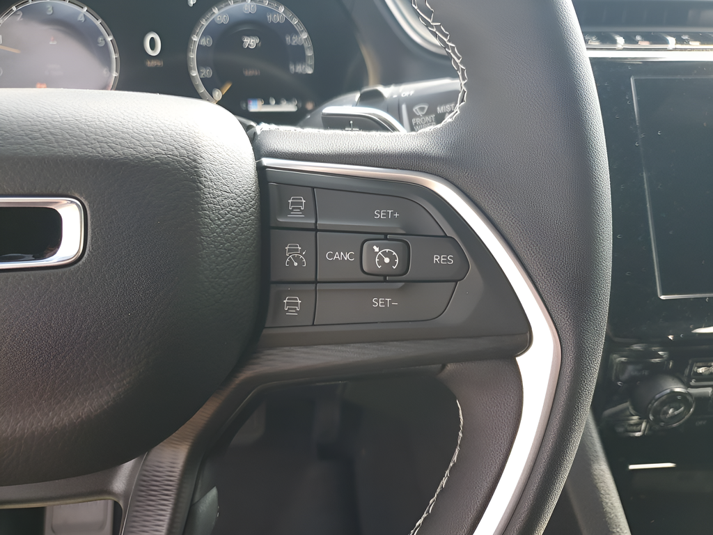 New Car 2025 Jeep Grand Cherokee  For Sale Under $40,000 In Austin, Texas