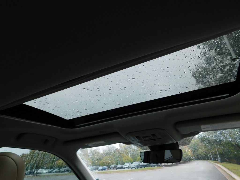 Thumbnail: 2021 Toyota Highlander - 6