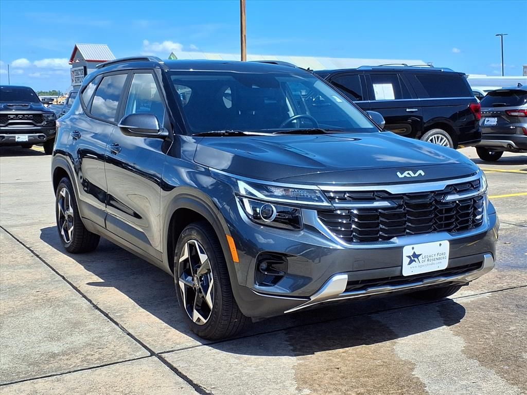 2025 Kia Seltos S Gray at Community Kia