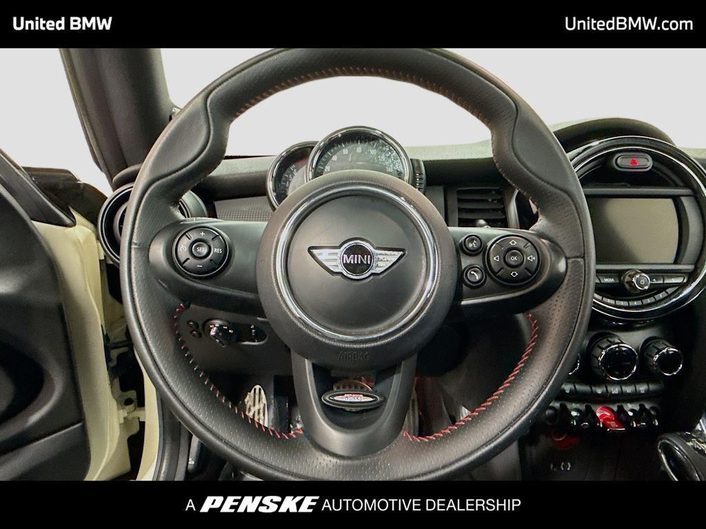 Thumbnail: 2015 MINI Cooper - 6