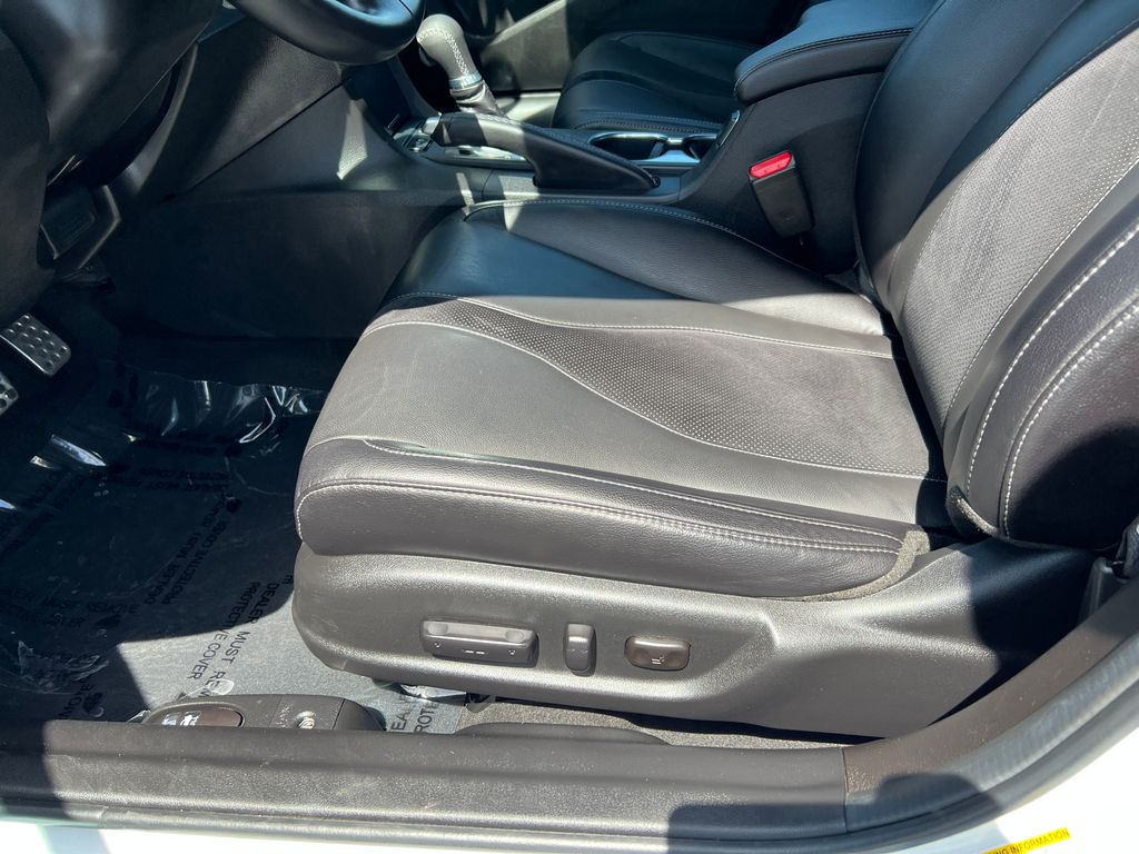2022 Acura ILX Premium 14