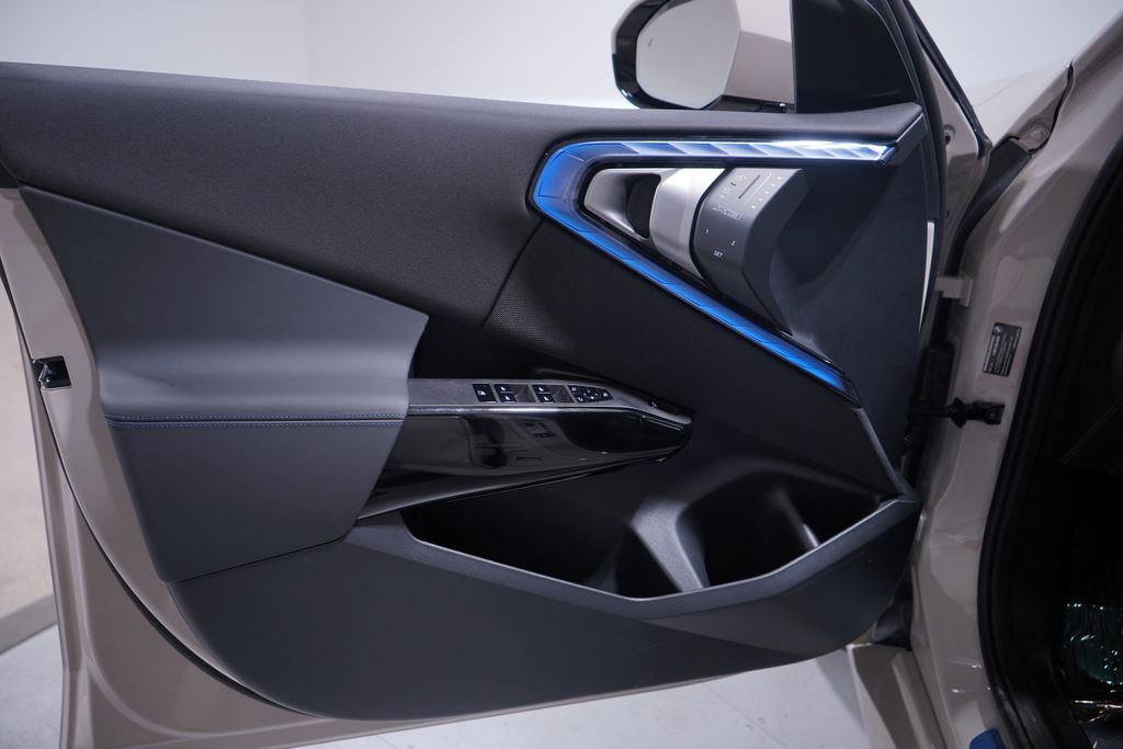 Thumbnail: 2026 BMW X3 - 10