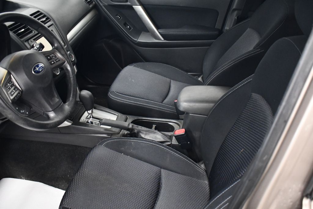 Thumbnail: 2015 Subaru Forester - 6