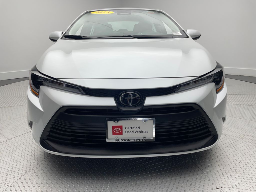 Thumbnail: 2025 Toyota Corolla - 2