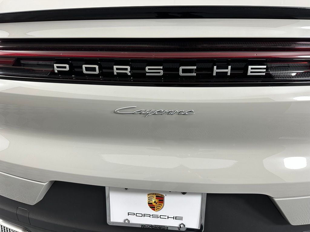 Thumbnail: 2026 Porsche  - 14