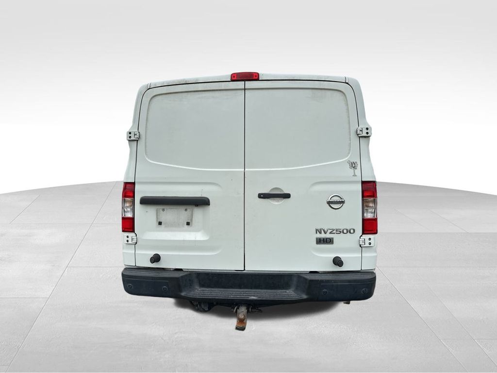 2016 Glacier White Nissan NV SV RWD Van