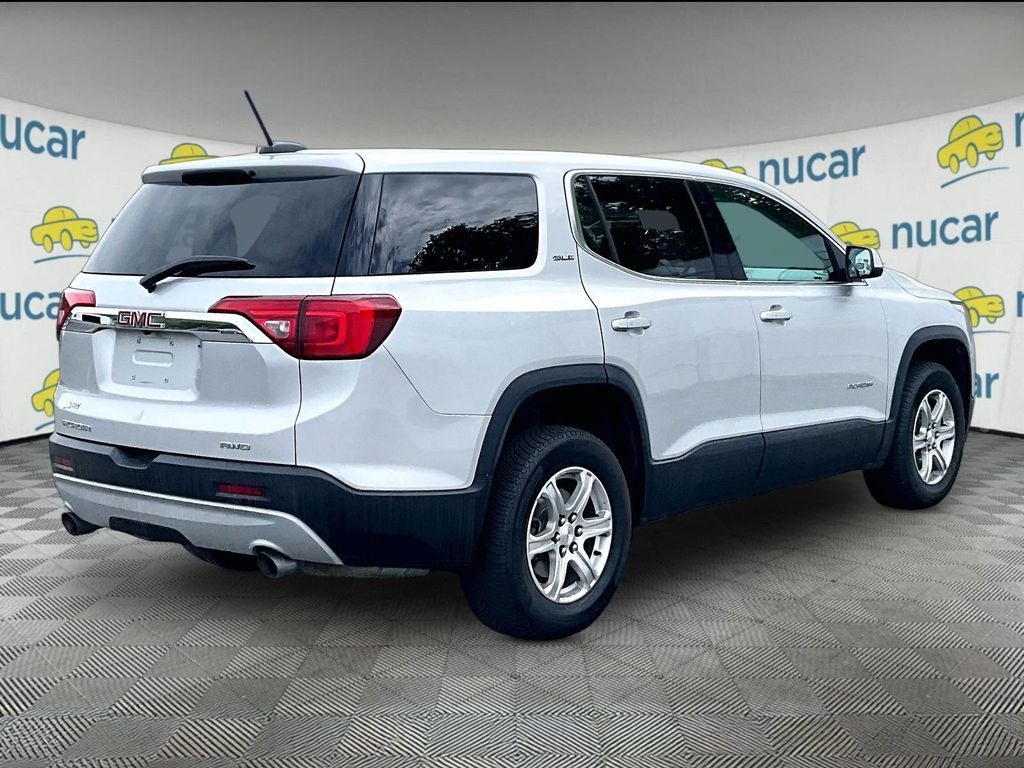 2019 GMC Acadia — photo 6