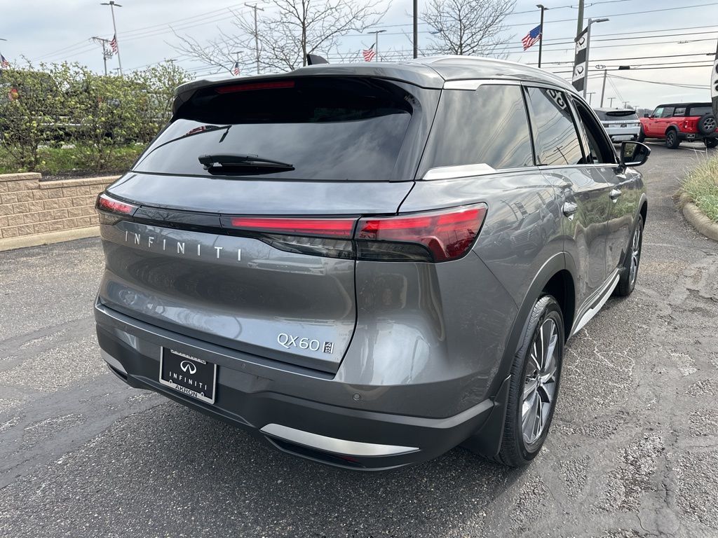 2026 INFINITI QX60 LUXE - Image 5