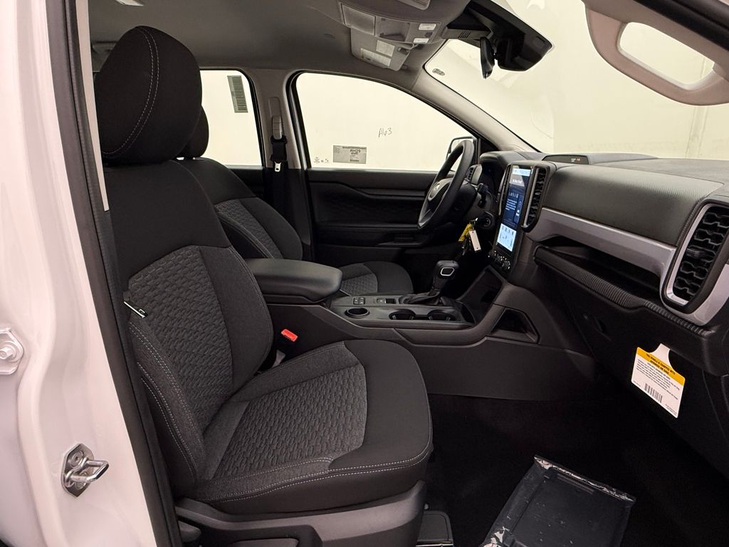 2025 Ford Ranger XL photo 10
