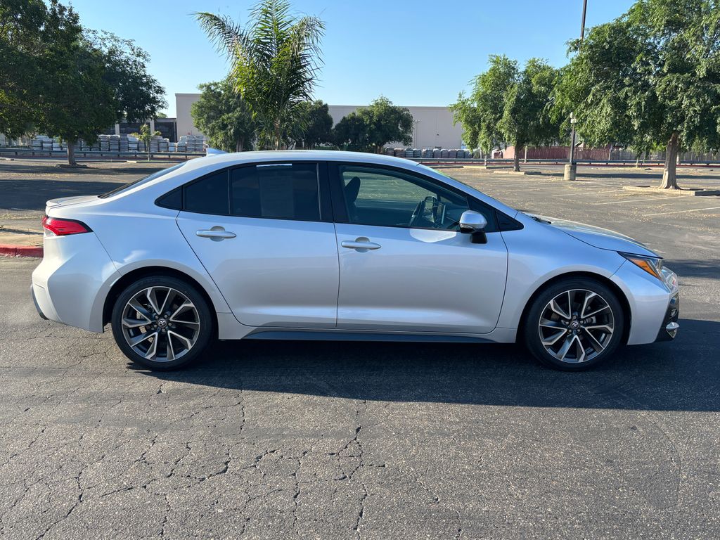 Thumbnail: 2021 Toyota Corolla - 4