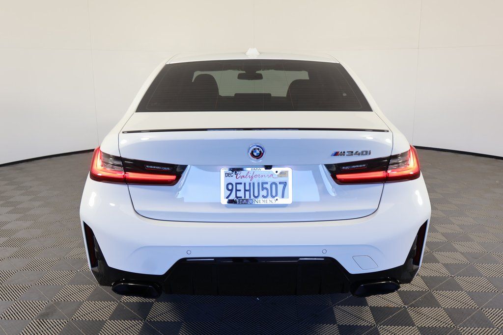 Thumbnail: 2023 BMW 3 Series - 5