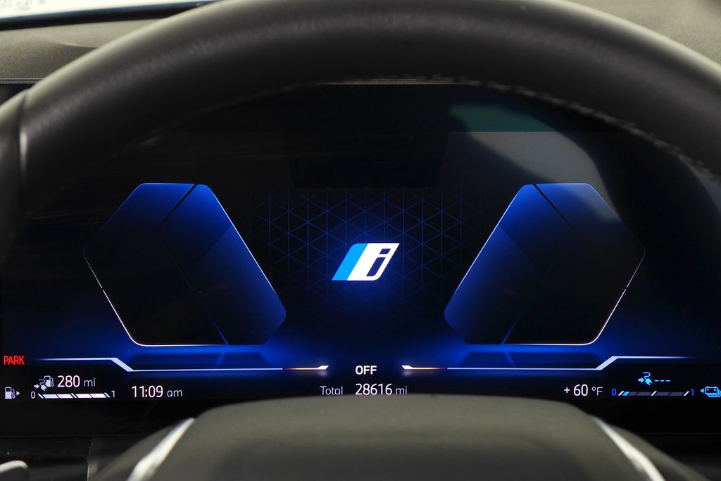 Thumbnail: 2023 BMW 3 Series - 28