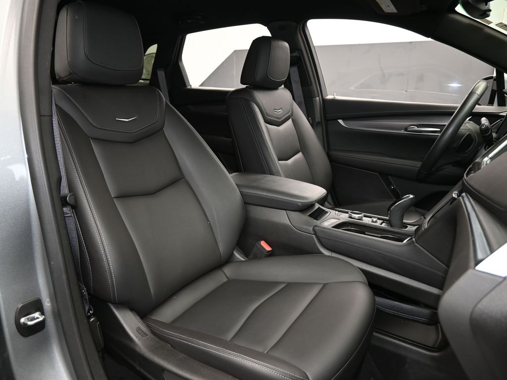 Used 2024 Argent Silver Metallic Cadillac Luxury image 44