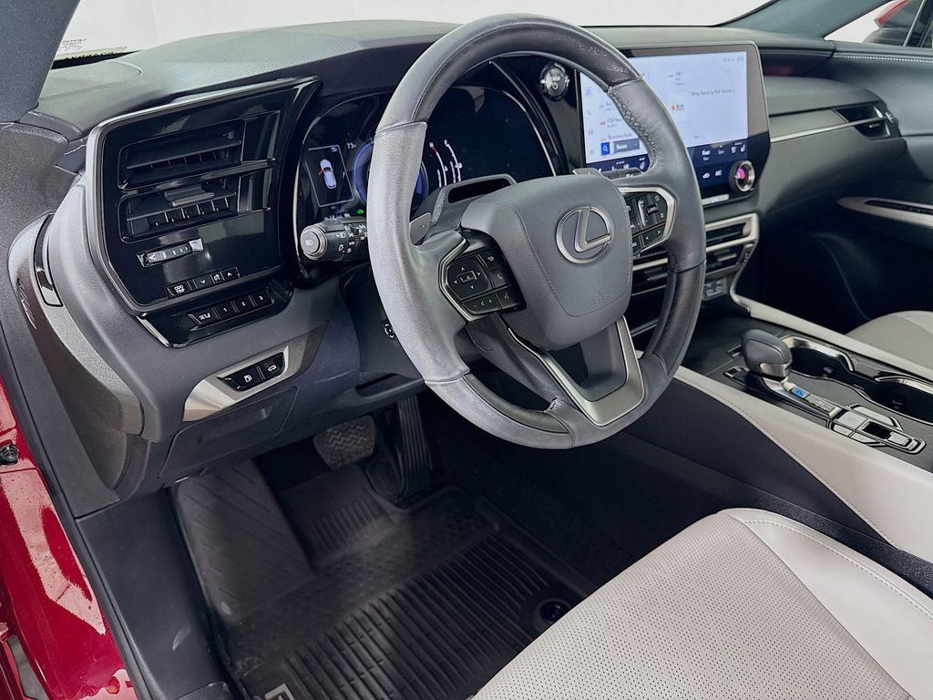 Thumbnail: 2023 Lexus RX - 9