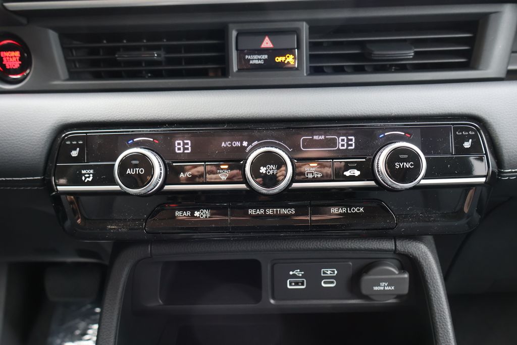 2025 Honda Pilot Touring 24