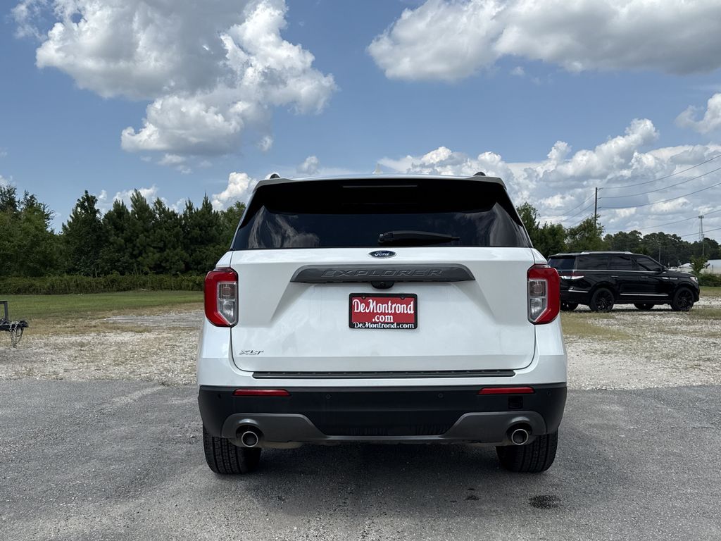 2023 Ford Explorer XLT - 5