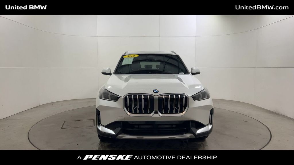 Thumbnail: 2025 BMW X1 - 3