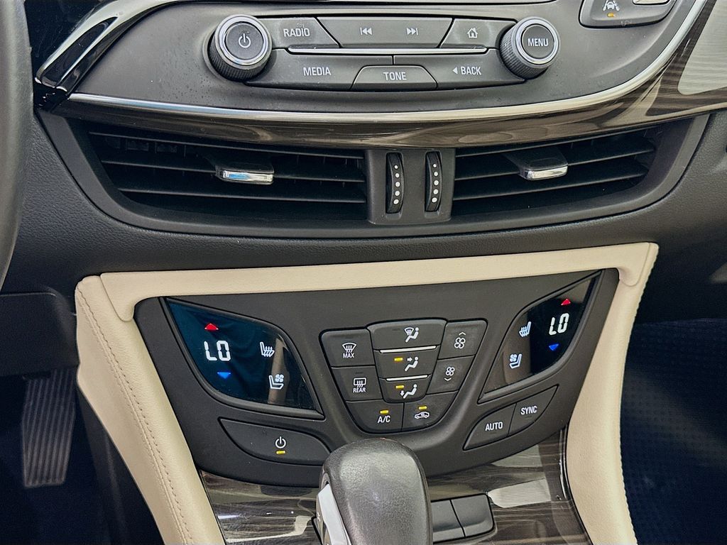 Thumbnail: 2019 Buick Envision - 15