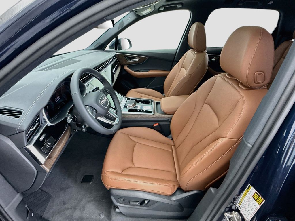Thumbnail: 2026 Audi Q7 - 19