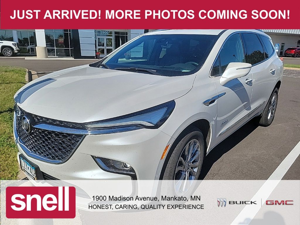 White Frost Tricoat 2024 Buick Enclave SUV / Crossover Four-Wheel Drive 9-Speed Automatic