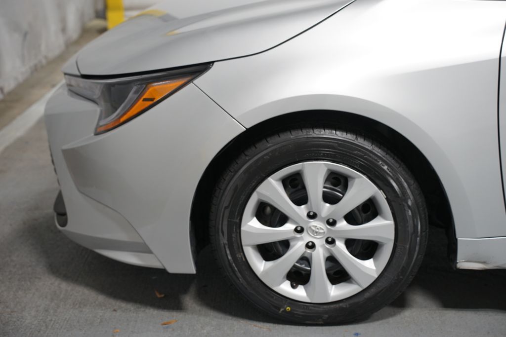Thumbnail: 2024 Toyota Corolla - 5
