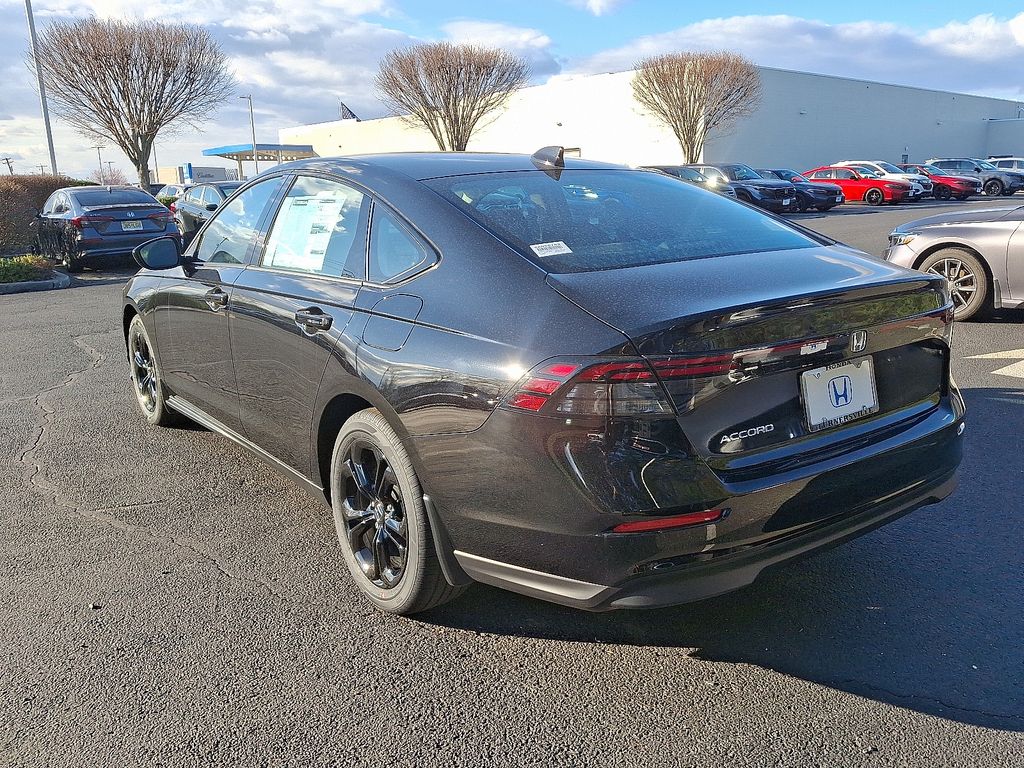 Thumbnail: 2025 Honda Accord - 3