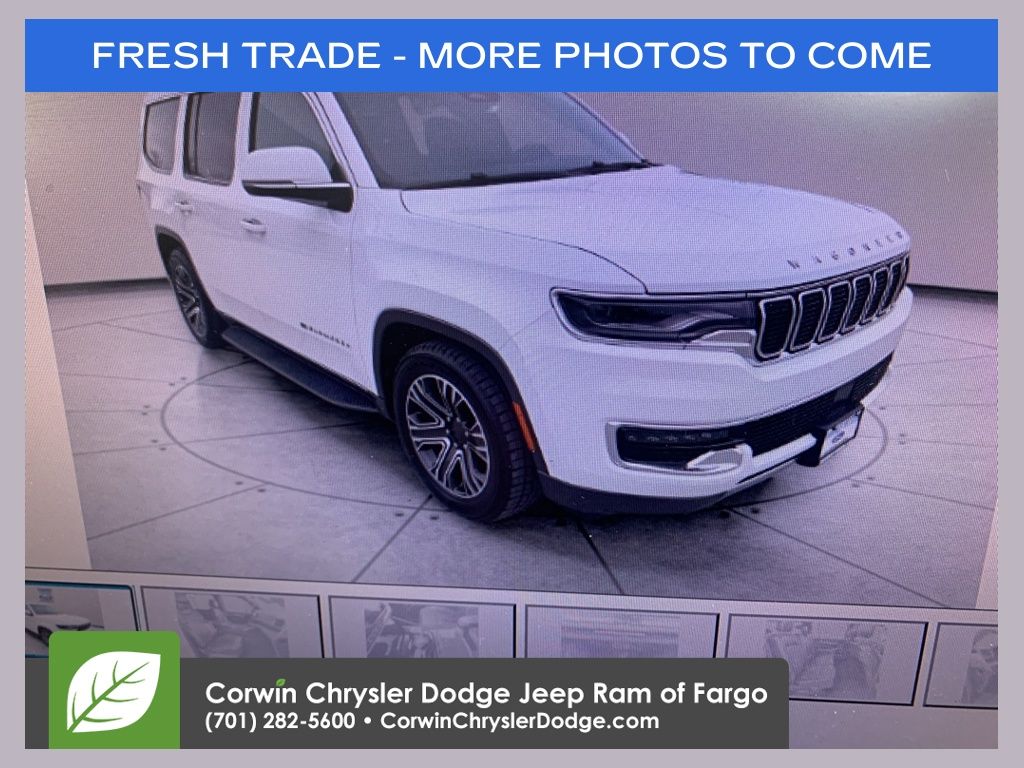 Bright White Clearcoat 2022 Jeep Wagoneer Series III 4WD SUV / Crossover Four-Wheel Drive 8-Speed Automatic