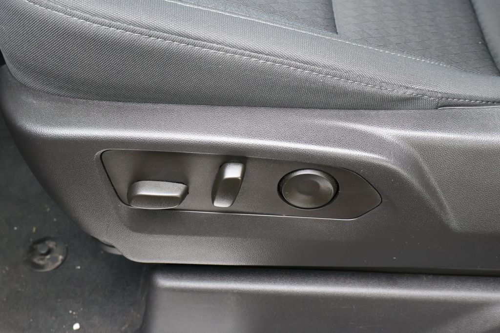 2023 Chevrolet Silverado 1500 LT 15