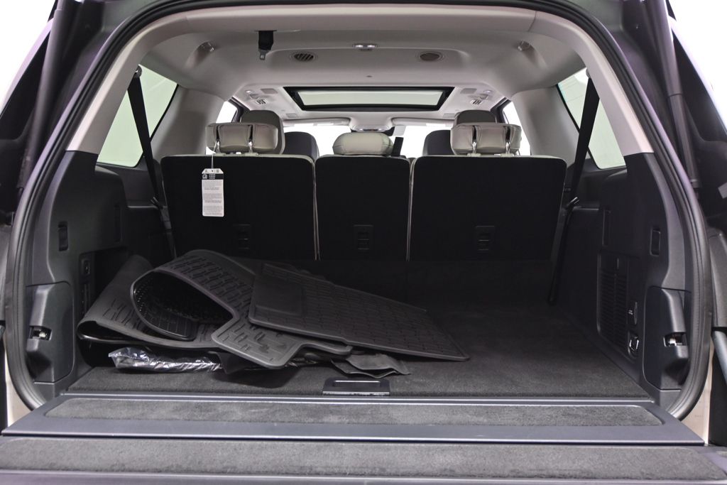 New 2026 White Lincoln Reserve image 20