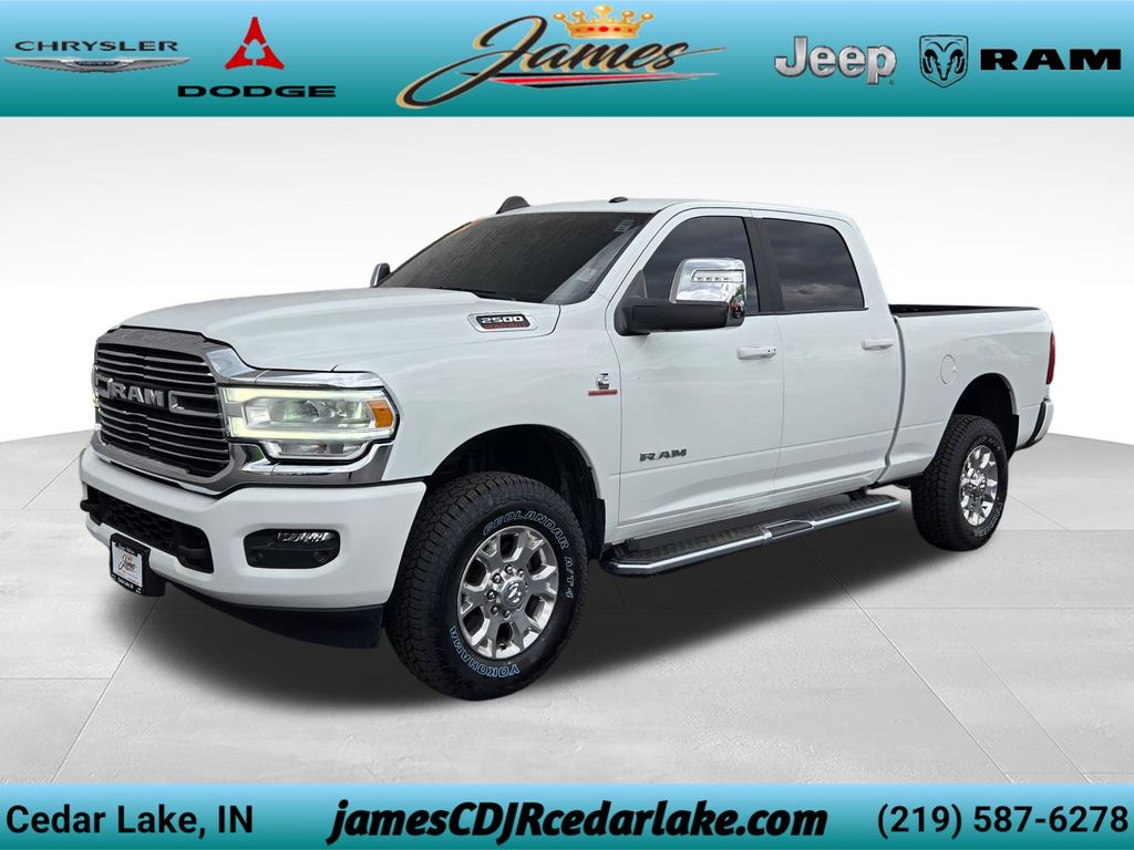 Bright White Clearcoat 2024 RAM 2500 Laramie Crew Cab 4WD Pickup Truck Four-Wheel Drive 6-Speed Automatic