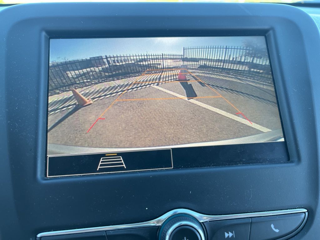 Thumbnail: 2023 Chevrolet Equinox - 23