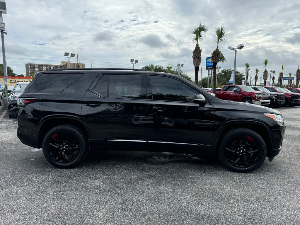 2020 Chevrolet Traverse Premier 9