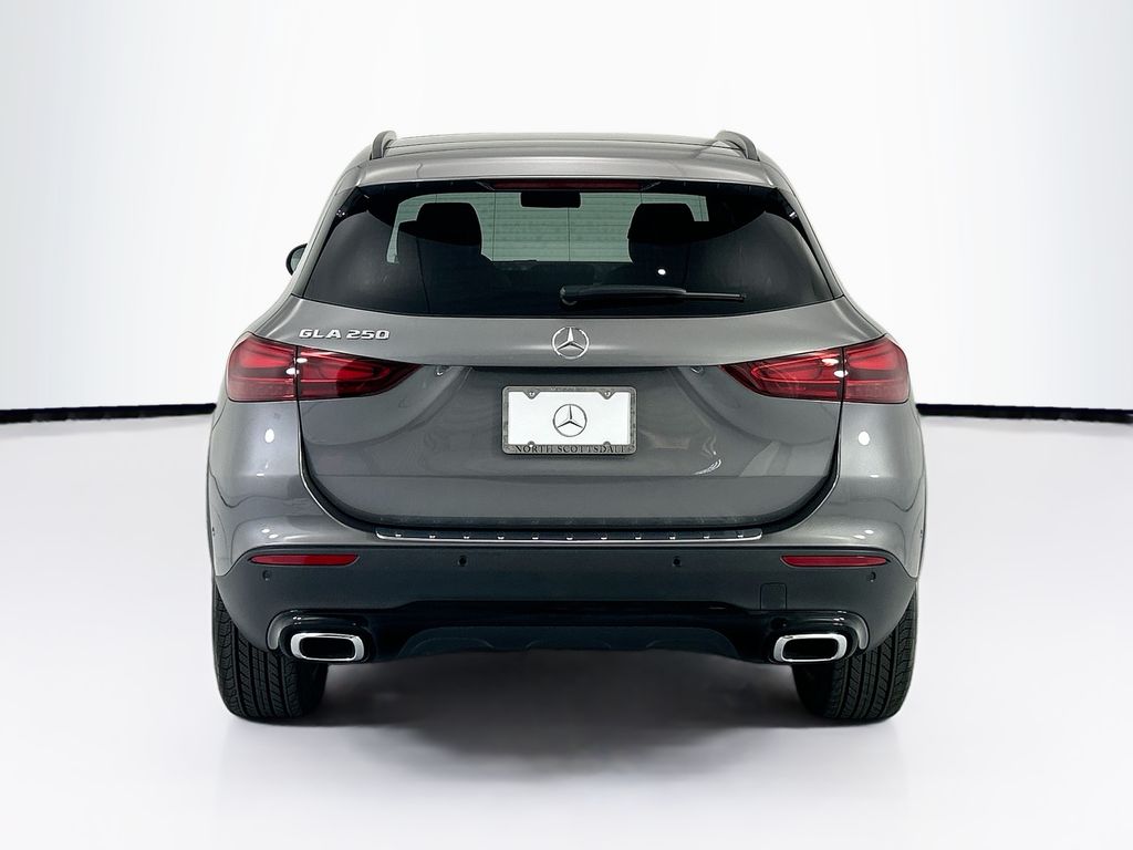 Thumbnail: 2026 Mercedes-Benz GLA - 6