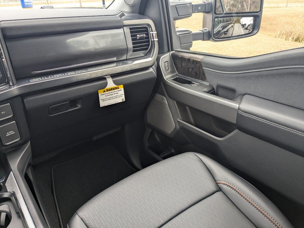 2025 Ford F-250 Super Duty Lariat