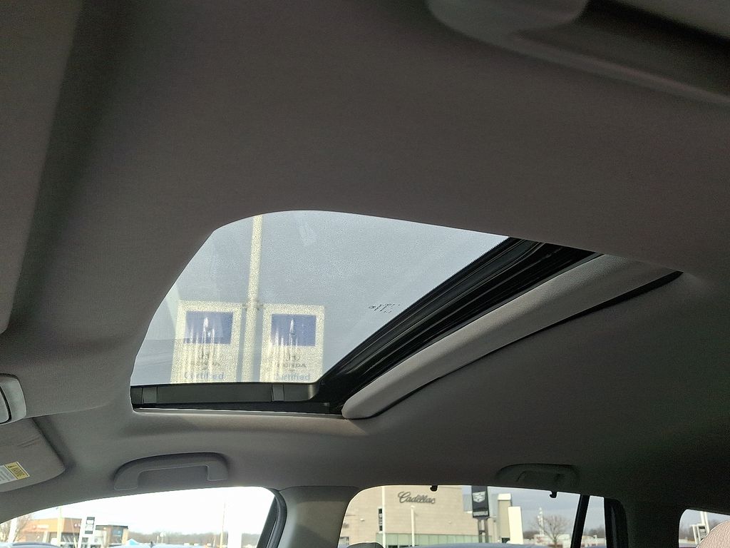 Thumbnail: 2022 Honda Pilot - 15