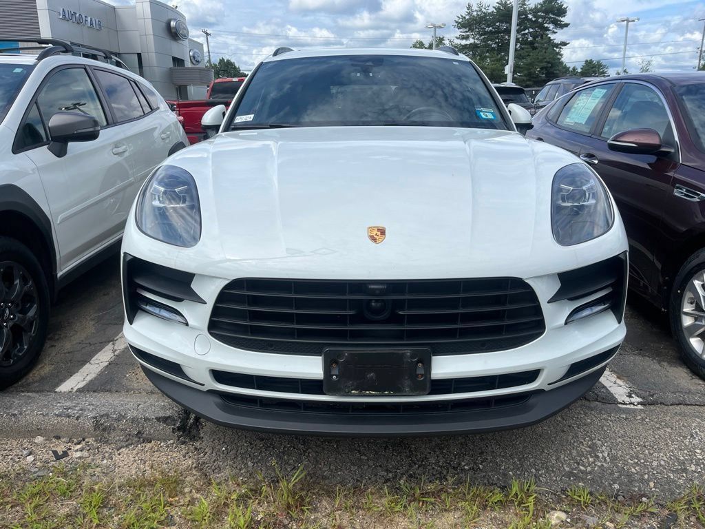 2021 Porsche Macan AWD