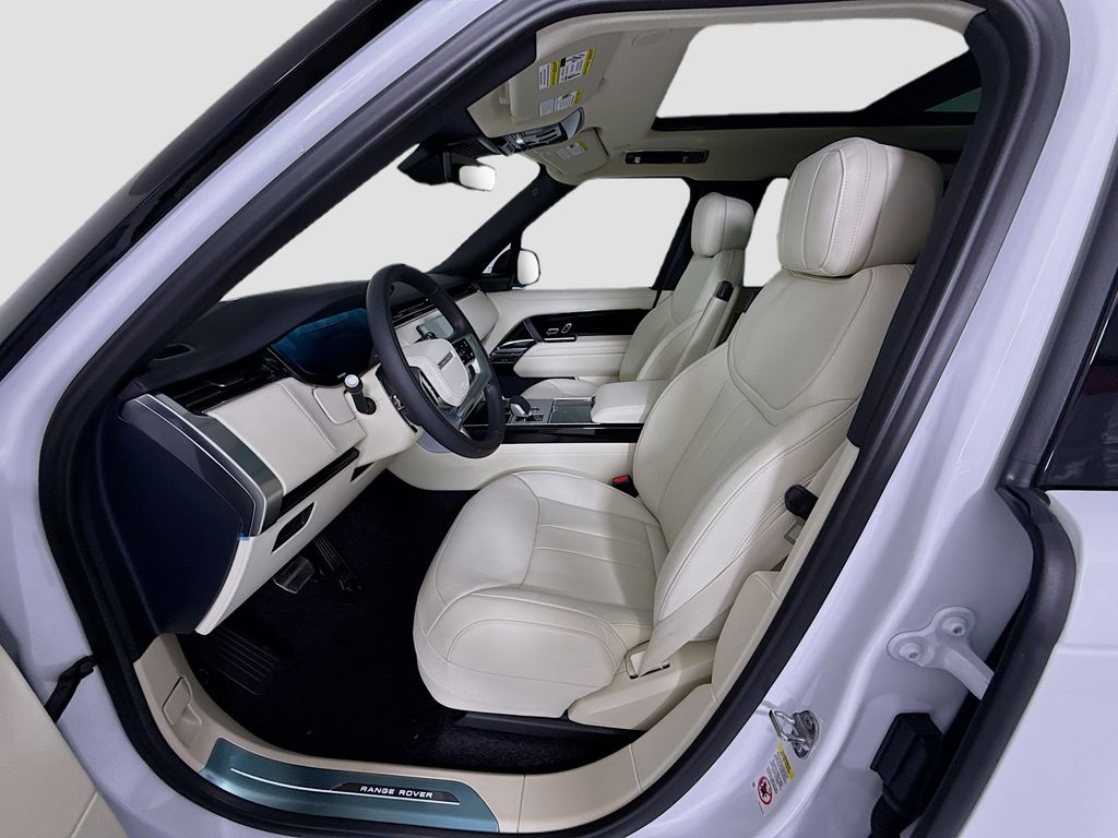 Thumbnail: 2026 Land Rover Range Rover - 21