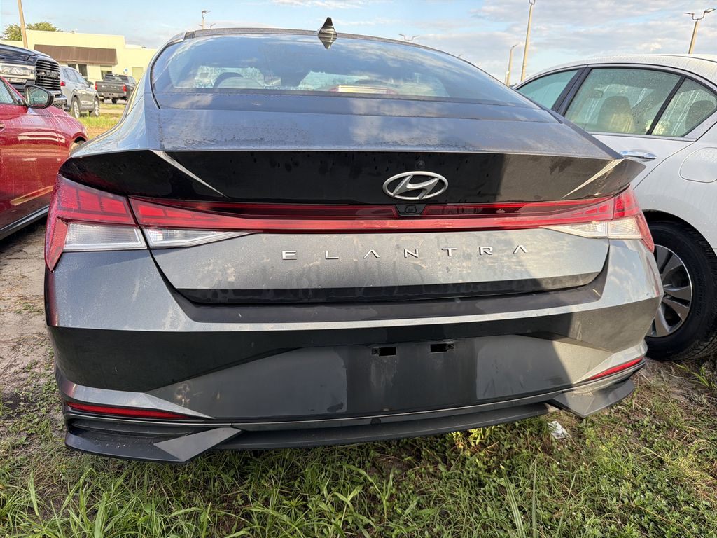 used 2022 Hyundai Elantra car, priced at $16,991