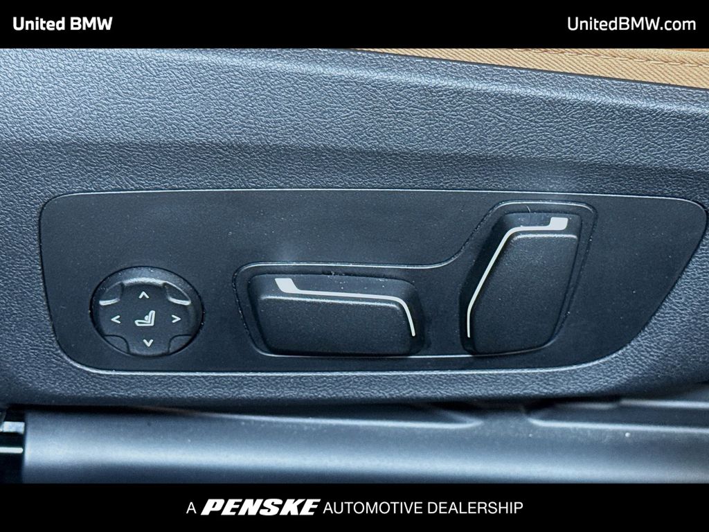 Thumbnail: 2026 BMW 4 Series - 4