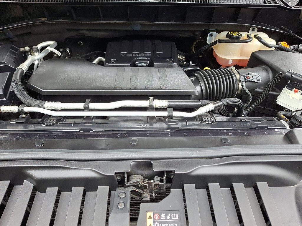 Thumbnail: 2022 Chevrolet Silverado 1500 - 28