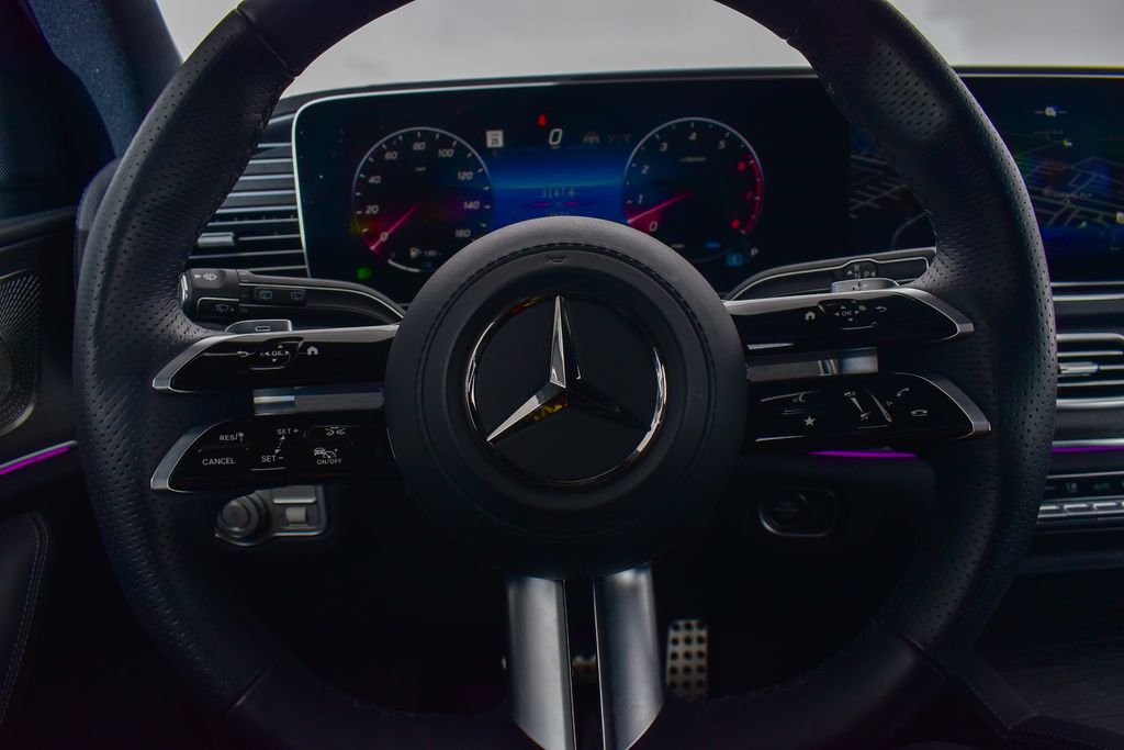 Thumbnail: 2025 Mercedes-Benz GLS - 17