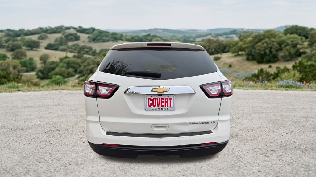 Used Car 2015 Chevrolet Traverse  Ls For Sale Under $10,000 In Austin, Texas