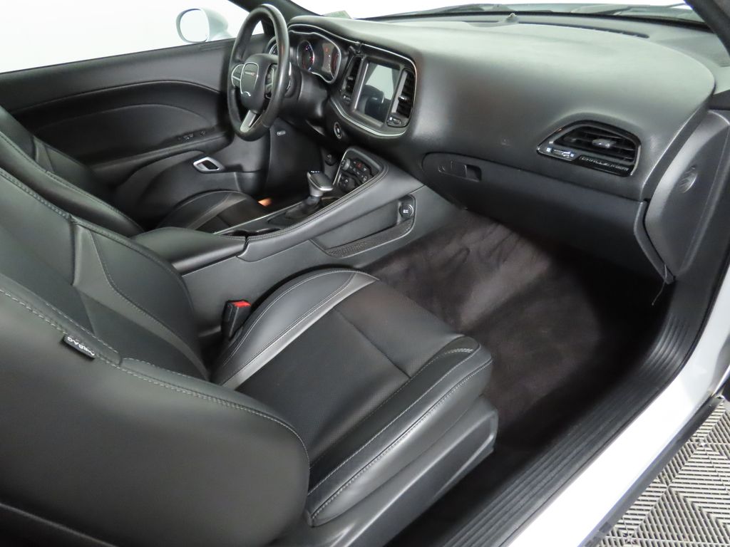 2017 Dodge Challenger GT 18