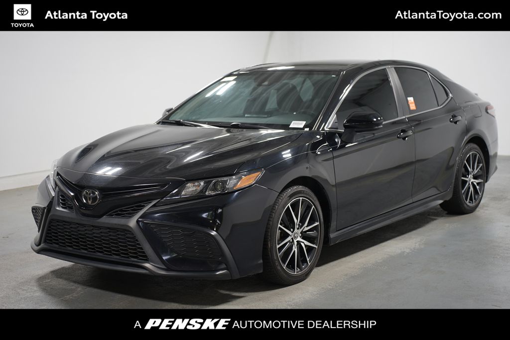 2021 Toyota Camry SE -
                  Duluth, GA