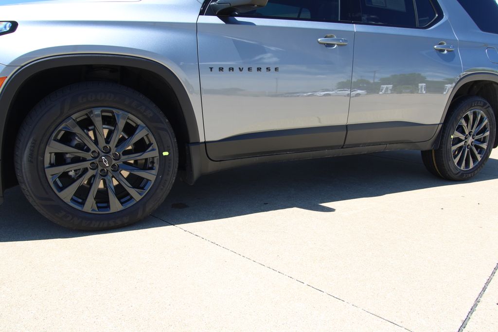 Used 2023 Chevrolet Traverse SUV