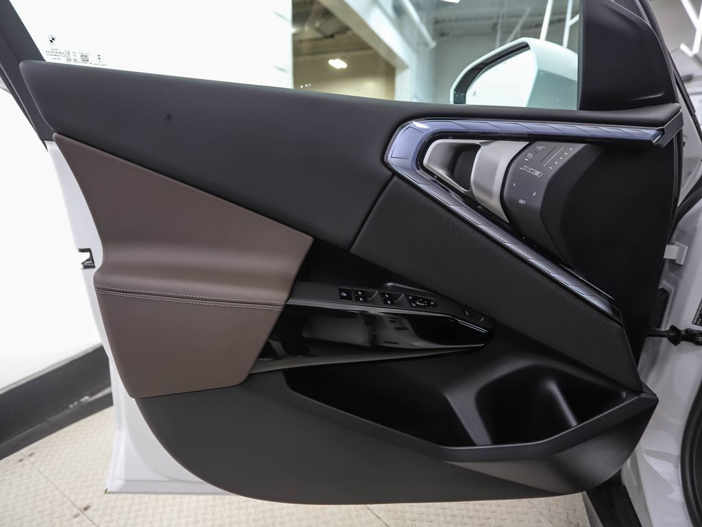 Thumbnail: 2026 BMW X3 - 9