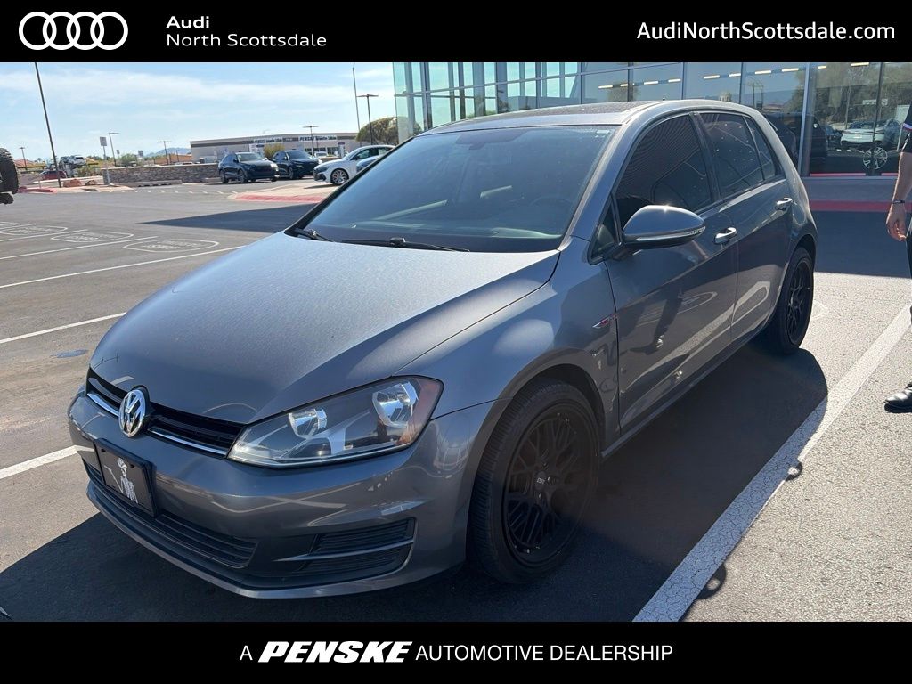 Platinum Gray Metallic 2017 Volkswagen Golf Hatchback Front-Wheel Drive 6-Speed Automatic
